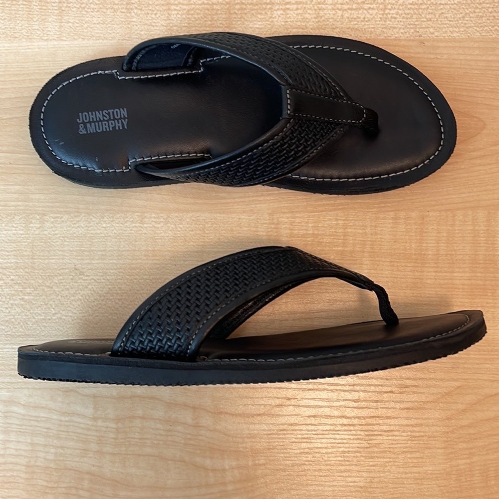 Johnston & Murphy Norris Black Leather Thong Sandal - New